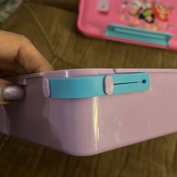 Disney Princess Plastic 3-Section Seal Food Storage Container - Picture 9 of 9